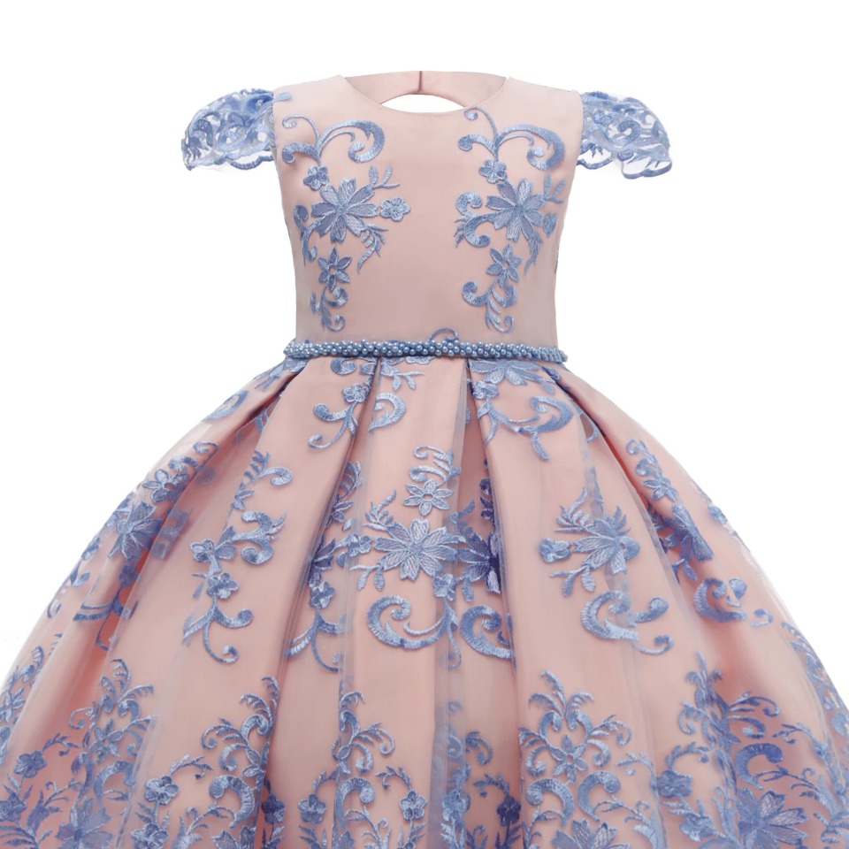 Robe Princesse Rose avec Broderies Florales – Image 3