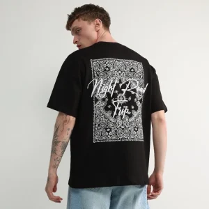 T-shirt noir ou blanc à motif