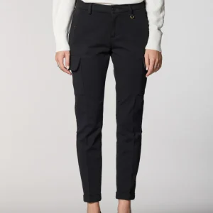 Chile City pantalon cargo femme en jersey technique slim fit ①