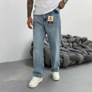 Jean Bleu Clair Homme – Coupe Droite Relax
