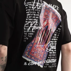 T-shirt noir oversize avec visuel tapis imprimé