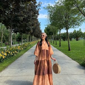 Robe longue “Terracotta Sunset” – Dégradé cuivre et chocolat