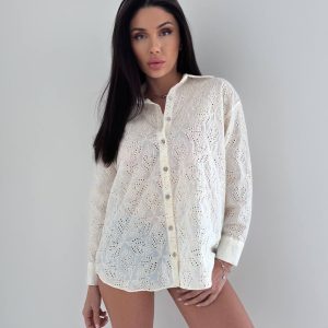 Chemise blanche avec broderie