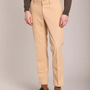 New York pantalon chino homme en gabardine stretch regular fit ①