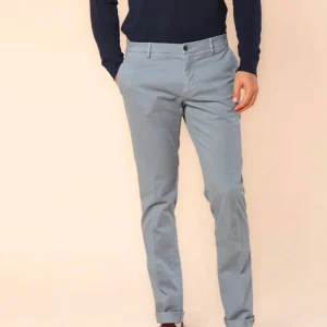 Milano pantalon chino homme en gabardine stretch extra slim fit ①
