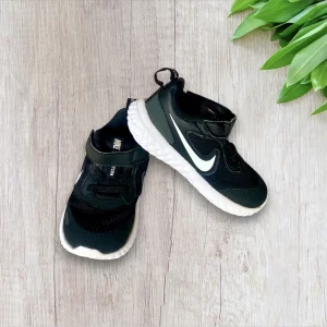 Baskets Nike Revolution - Mixte, Taille 23,5