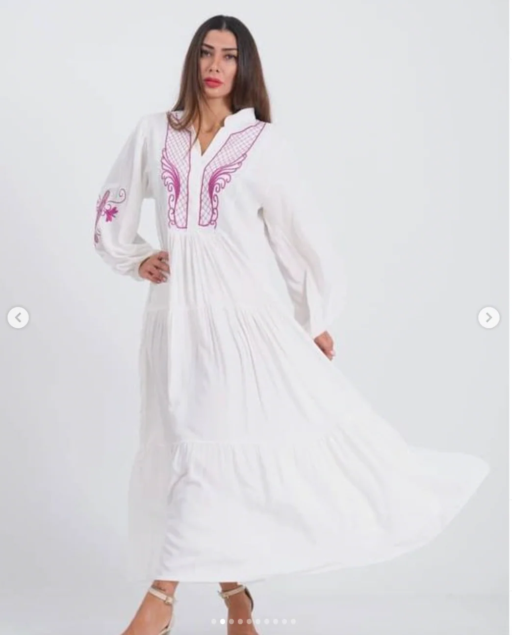 Robe Blanche Élégance Brodée – Image 3