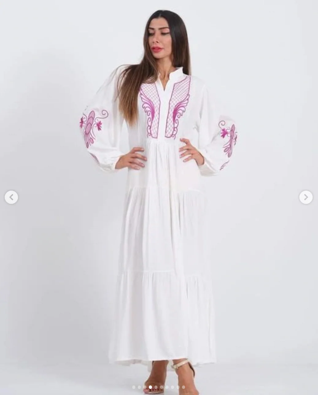 Robe Blanche Élégance Brodée – Image 2