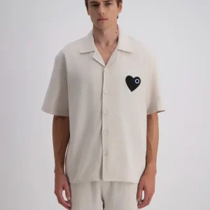 Chemise beige ADJ avec cœur brodé et œil protecteur 2518