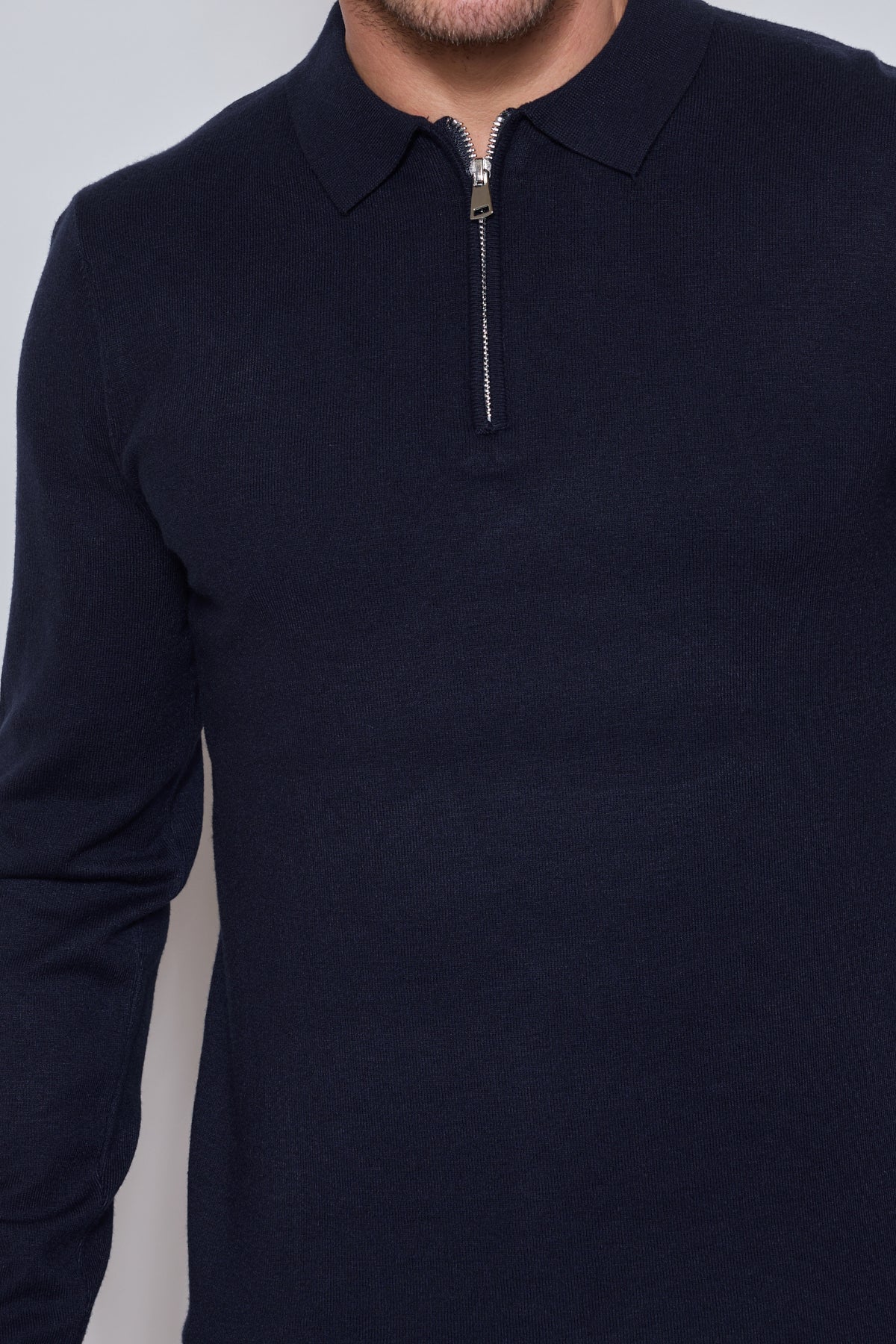 Pull Homme Zippé Col Polo – Maille Fine Confortable – Image 4