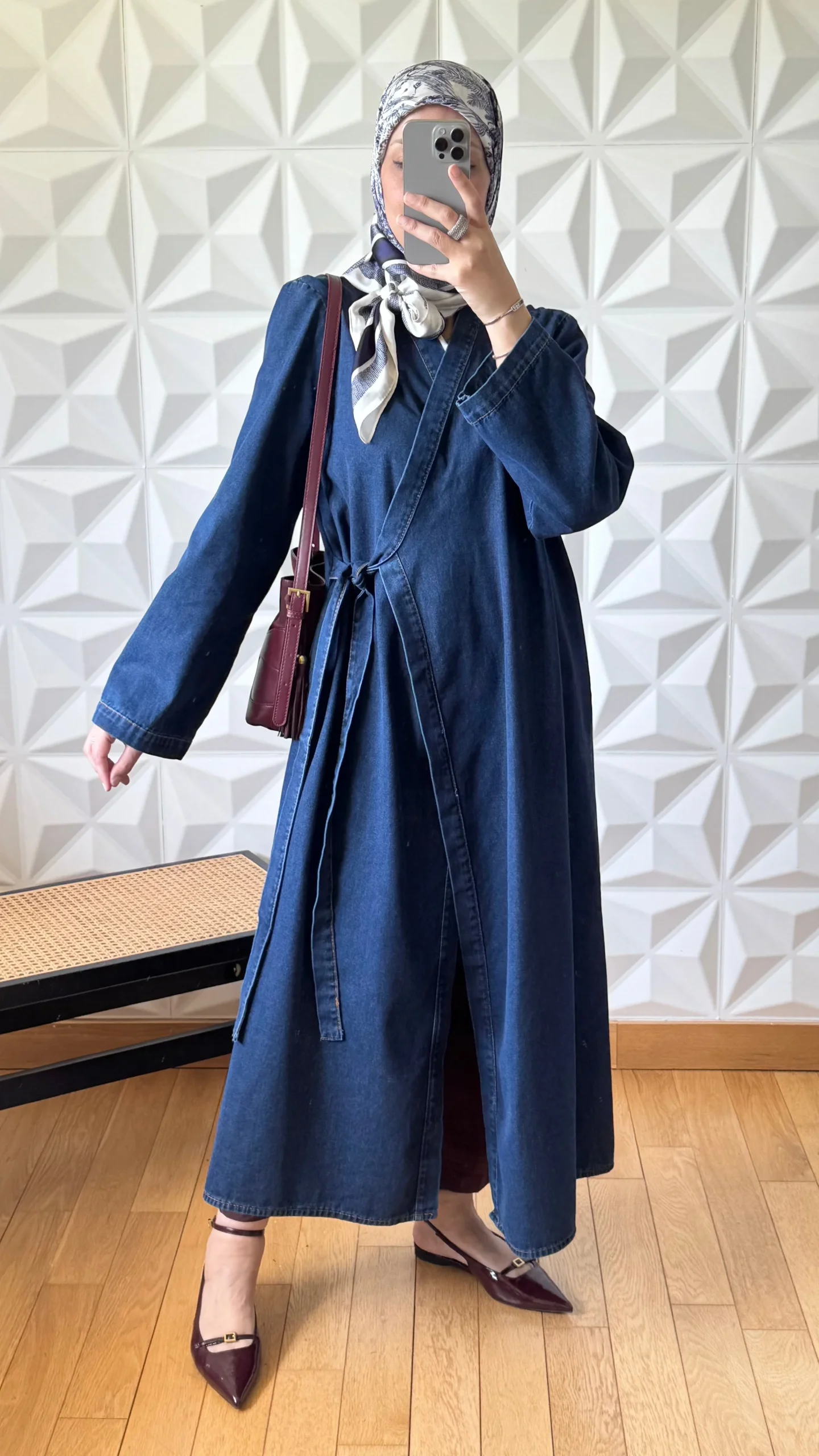 Veste longue en jean croisée et nouée sur le devant - Denim foncé