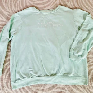 Pull Femme Taille XL- Districenter