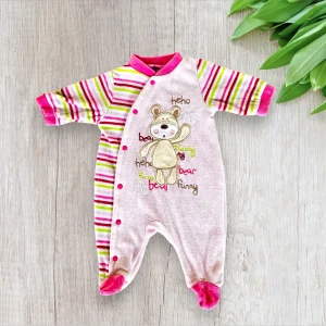 Pyjama Bébé Fille 1 Mois - Rose Clair avec Ours et Écriture Colorée - Polaire Douce