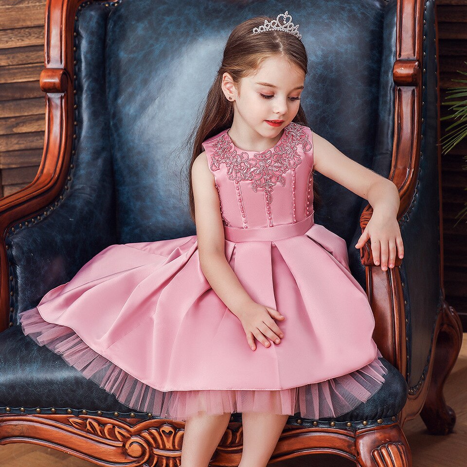 Robe Princesse Rose Fille avec Traîne – Image 3