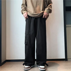 Baggy cargo pants black