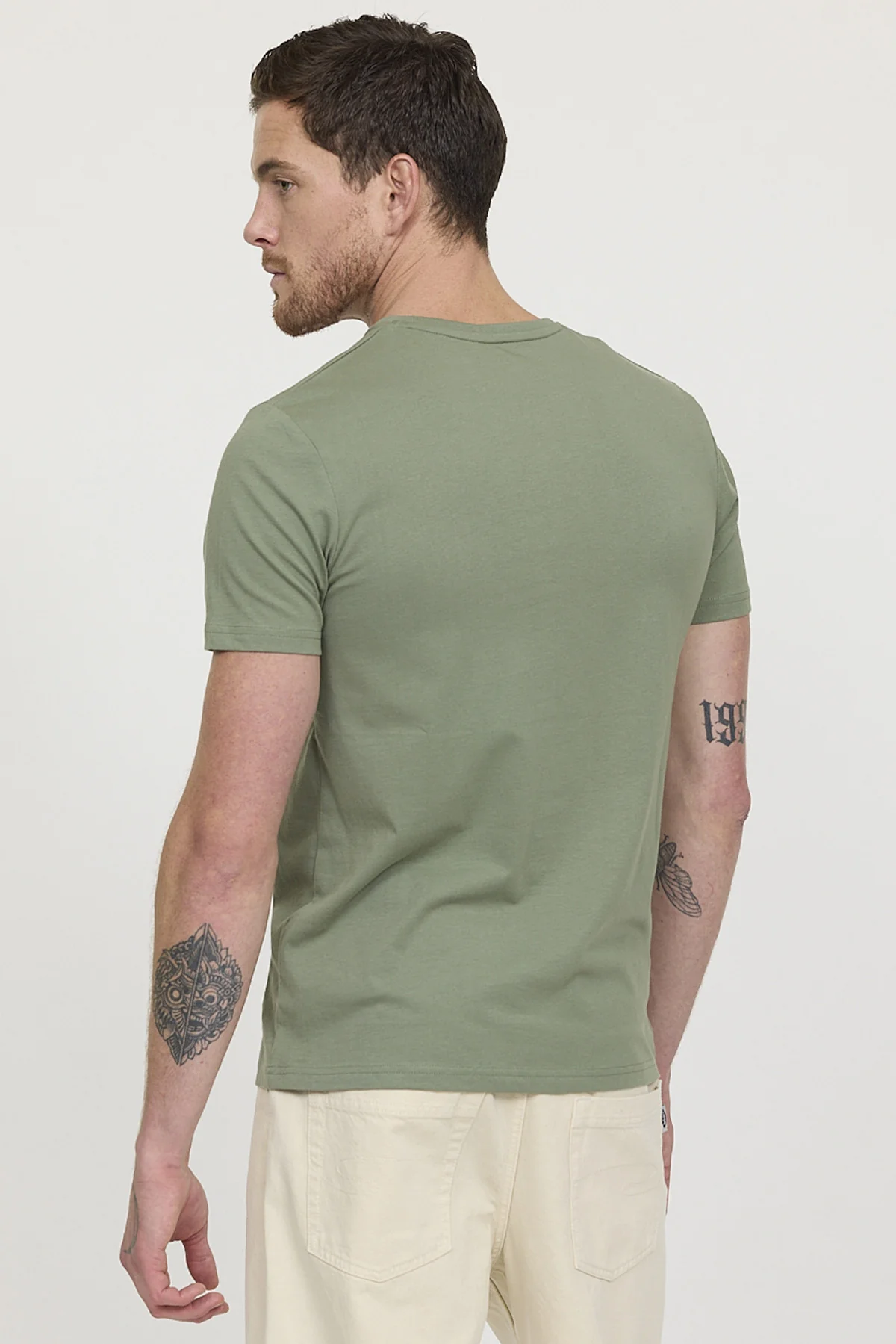 T-shirt AKILO Kaki vert – Image 2