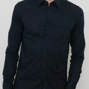 Chemise uni bleu foncé avec col classique coupe slim