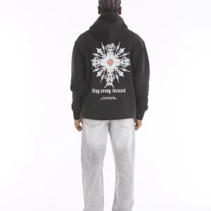 Sweat à capuche avec mandala tribal coloré