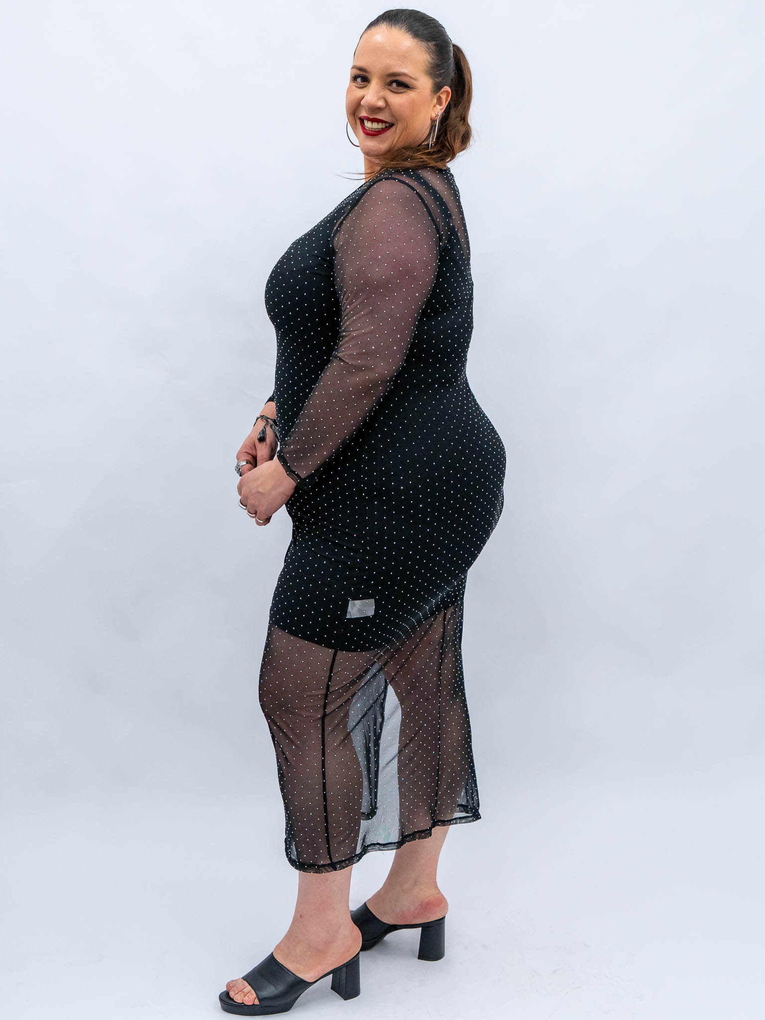 Robe en mesh à strass – Image 2