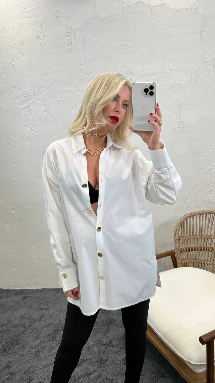 Chemise blanche à boutons