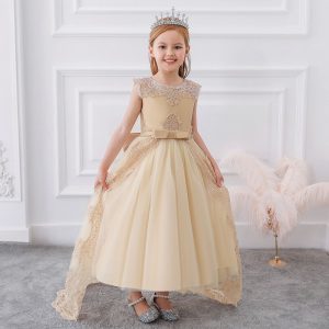 Robe Princesse Style Victorien Avec Traîne