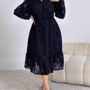 SHEIN GRANDE TAILLE (44/46/48/50/52/54) Robe longue élégante à manches longues avec dentelle et boutons frontaux, couleur unie