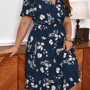 SHEIN GRANDE TAILLE (52/54)  – Robe bohème estivale grande taille, col V et imprimé fleuri